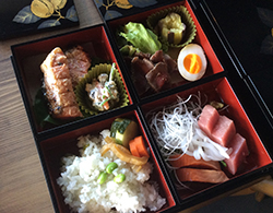 松花堂弁当